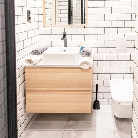 Exclusive Next To The Gellert Hill Apartman