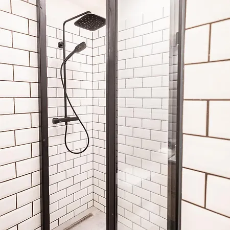 Exclusive Next To The Gellert Hill Apartmán *